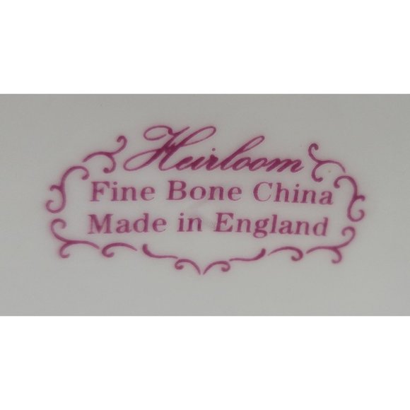 Heirloom Fine Bone China, 3 Piece Tea Set, Made in England - Picture 3 of 7